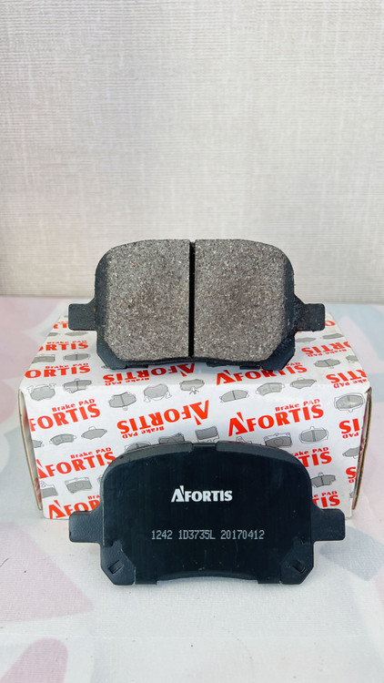 لنت جلو کمری 2005