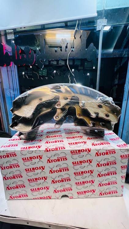 لنت عقب ویتارا